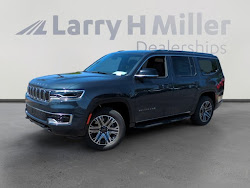 2025 Jeep Wagoneer Base
