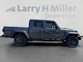 2025 Jeep Gladiator Nighthawk
