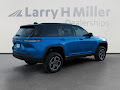 2022 Jeep Grand Cherokee 4xe Trailhawk