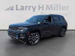 2022 Jeep Grand Cherokee 4xe Overland