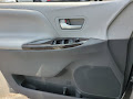 2017 Toyota Sienna XLE Auto Access Seat