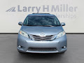2017 Toyota Sienna XLE Auto Access Seat